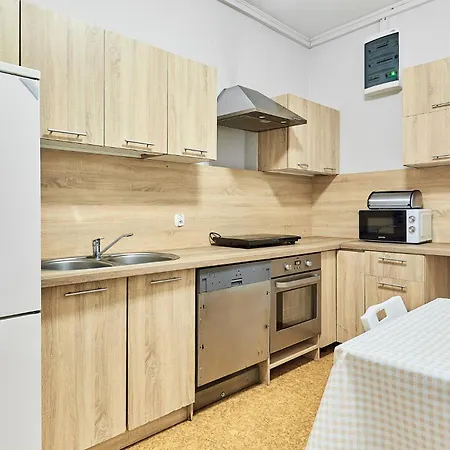 Viola Hostel